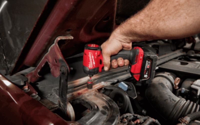 Máy bắt vít Milwaukee M18 FID3-0X