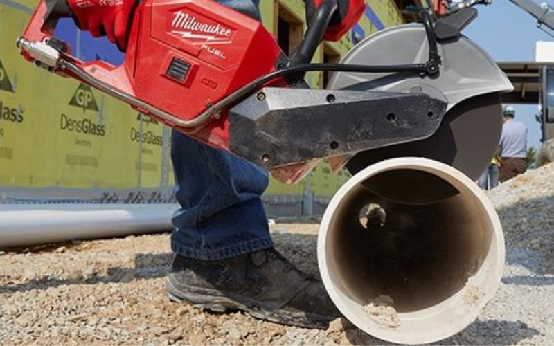 Máy cắt bê tông Milwaukee M18 FCOS230-0G0