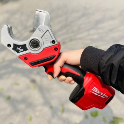 Máy cắt ống Milwaukee C12 PPC-0