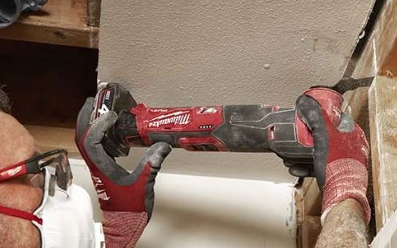 Máy cắt rung Milwaukee M12 FMT-0X