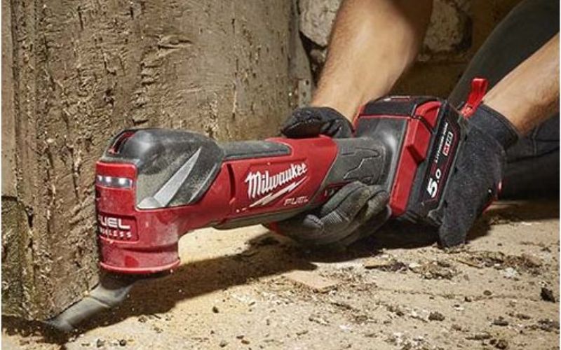 Máy cắt rung Milwaukee M18 FMT-0X0