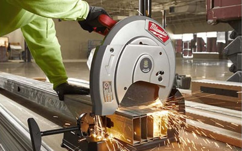 Máy cắt sắt Milwaukee M18 CHS355-0