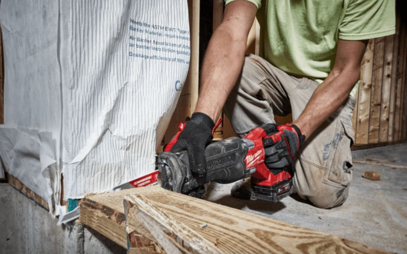 Máy cưa kiếm Milwaukee M18 FSZ-0X0
