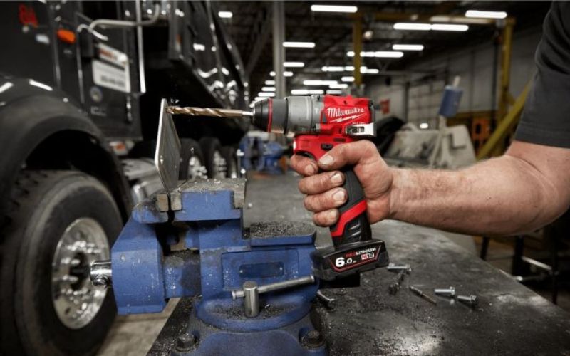 Milwaukee M12 FPD2