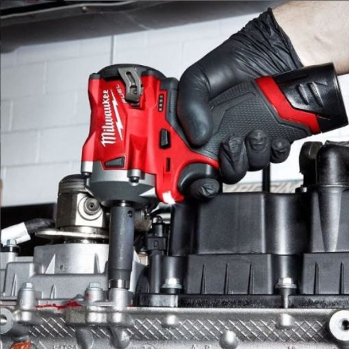 Máy siết bu lông Milwaukee M12 FIWF12-0C