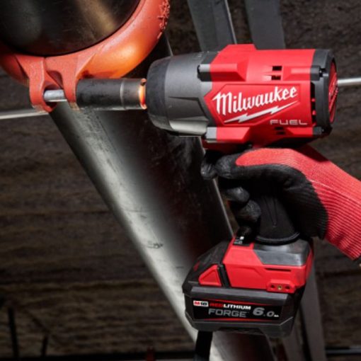 Máy siết bu lông Milwaukee M18 FHIW2F12
