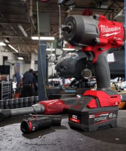 Máy siết bu lông Milwaukee M18 FHIW2F12