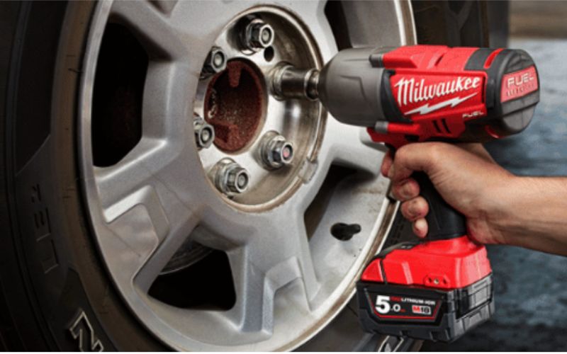 Máy siết bu lông Milwaukee M18 FHIWF12-0X