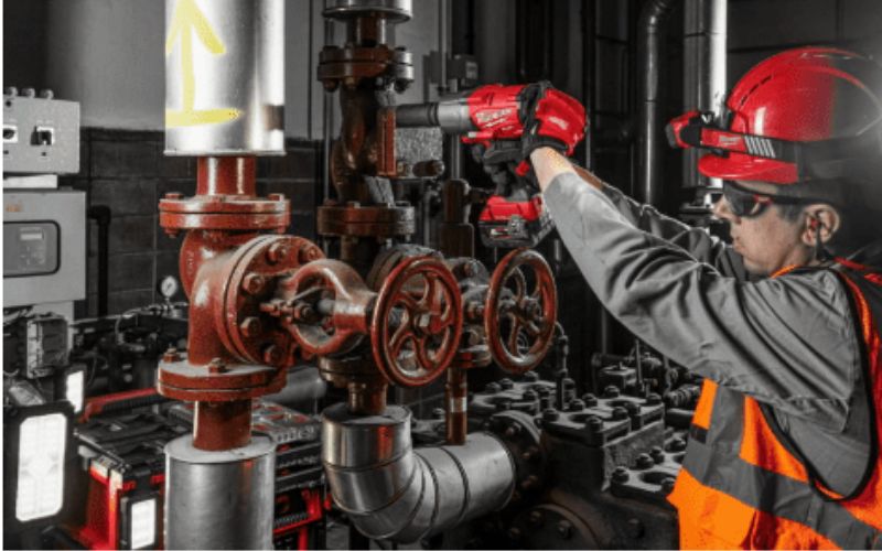 Máy siết bu lông Milwaukee M18 ONEFHIWF34-0X