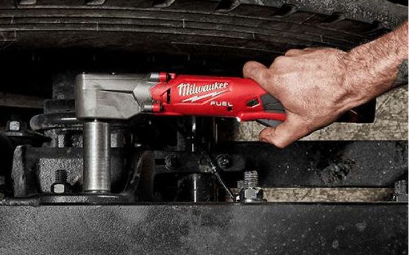 Máy siết bu lông góc 12V Milwaukee M12 FRAIWF12-0B