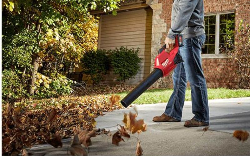 Máy thổi bụi Milwaukee M18 FBL-0
