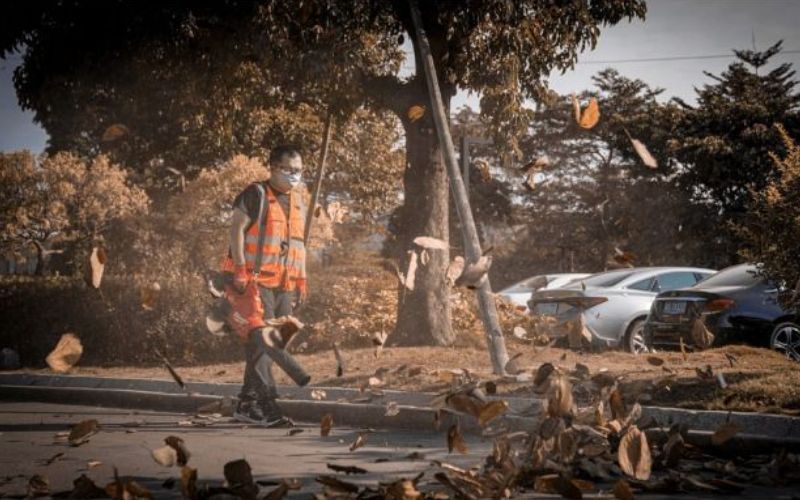 Máy thổi lá 2 pin Milwaukee M18 F2BL-0