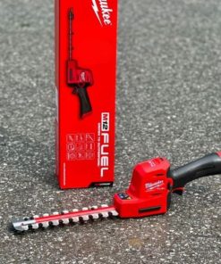 Máy tỉa hàng rào Milwaukee M12 FHT20-0