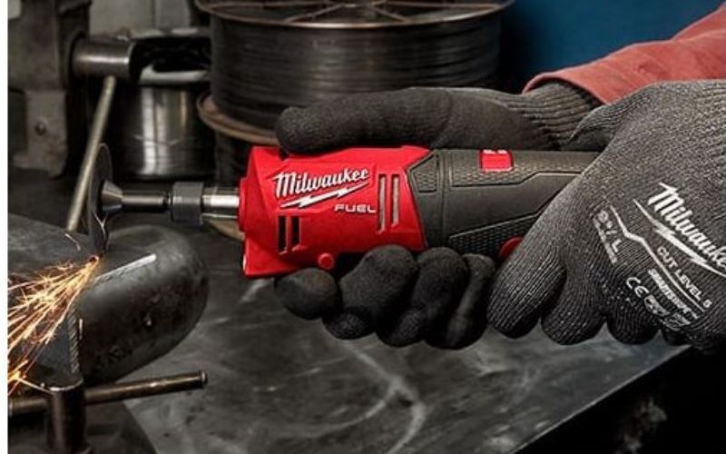 Máy mài khuôn thẳng Milwaukee M12 FDGS-0
