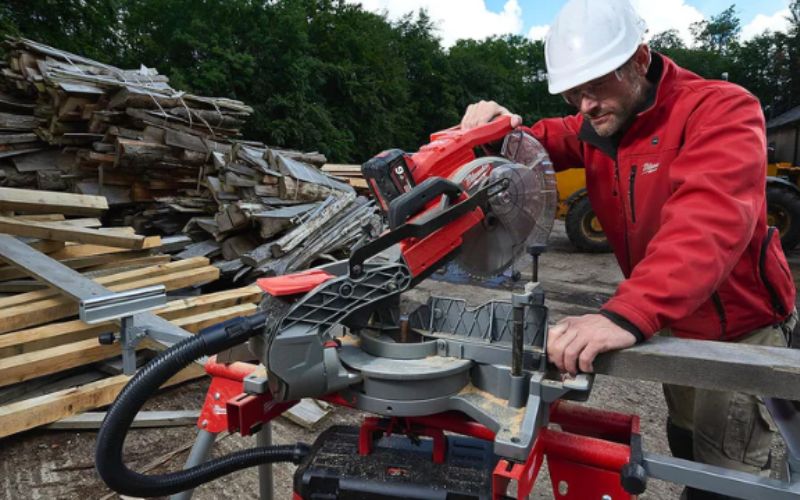 Máy cắt đa năng Milwaukee M18 FMS254-0