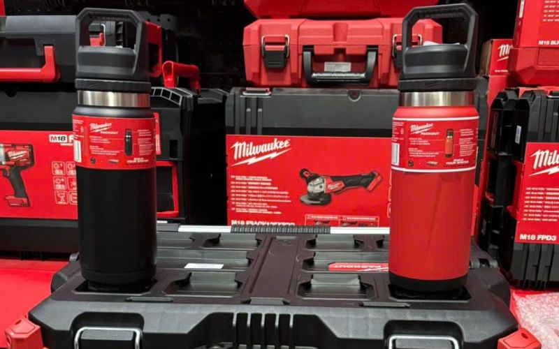 Bình giữ nhiệt Packout 24Oz (710ml) Milwaukee 48-22-8396R