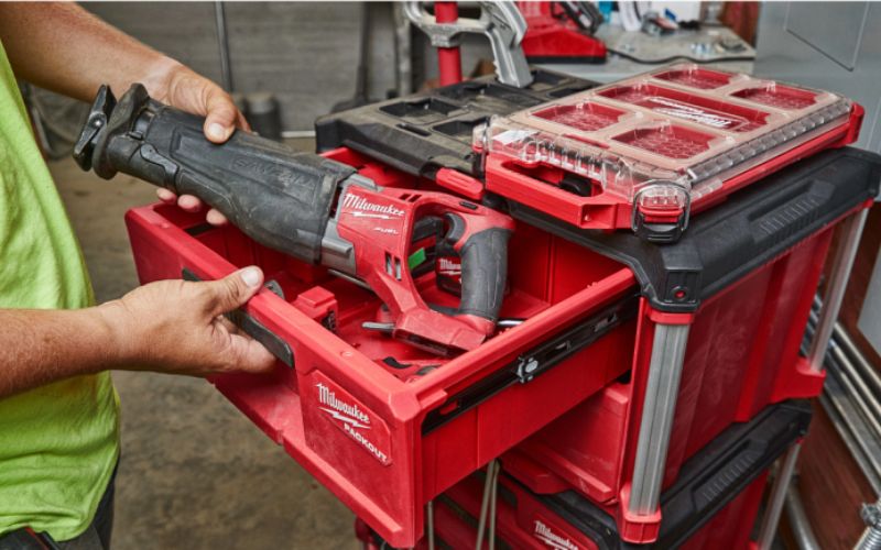 Hộp công cụ 3 ngăn PACKOUT Milwaukee 48-22-8443