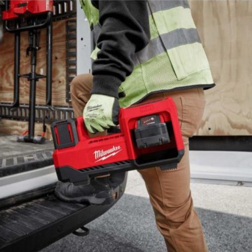 Máy bơm hơi dùng pin Milwaukee M18 BI-0