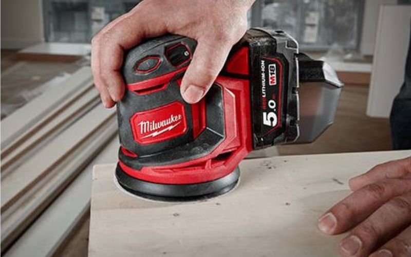 Máy chà nhám Milwaukee M18 BOS125-0X0