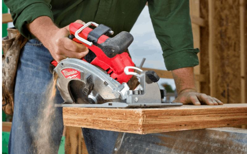 Máy cưa đĩa Milwaukee M18 CCS66-0