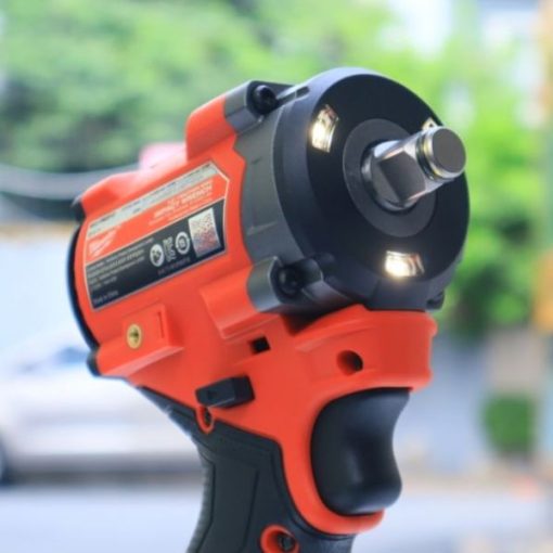 Máy siết bu lông 1/2 inch Milwaukee M12 FIW2F12