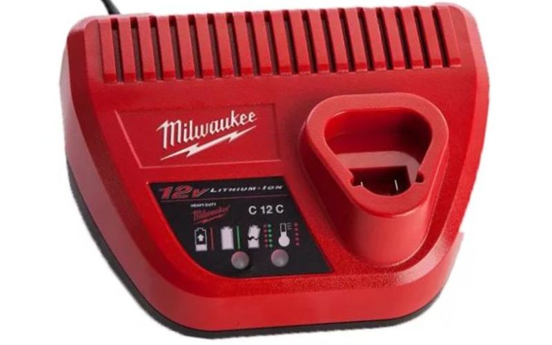 Sạc Milwaukee C12C pin 12V