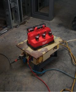 Sạc pin nhanh 12V ,18V Milwaukee M12-18C3