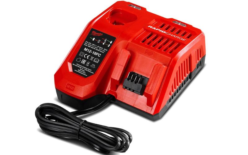 Sạc pin nhanh 12V ,18V Milwaukee M12-18FC